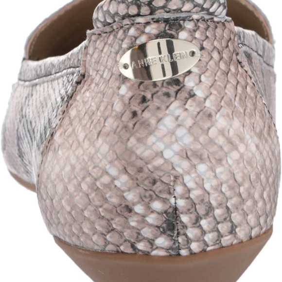 Anne Klein Ola Pointed Toe Leather Loafer - Picture 5 of 6